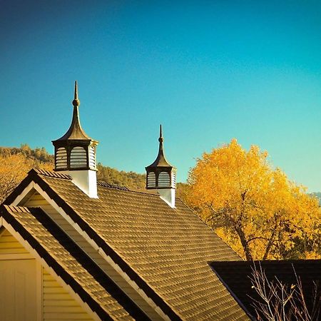 Hounds Tooth Inn Oakhurst Exteriör bild