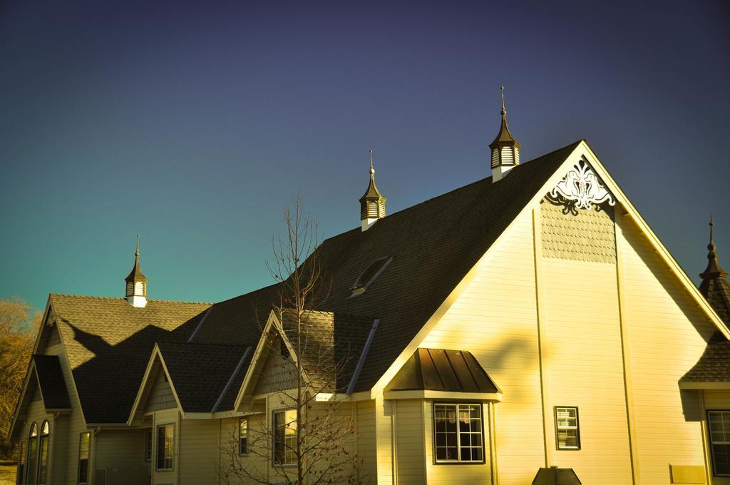 Hounds Tooth Inn Oakhurst Exteriör bild