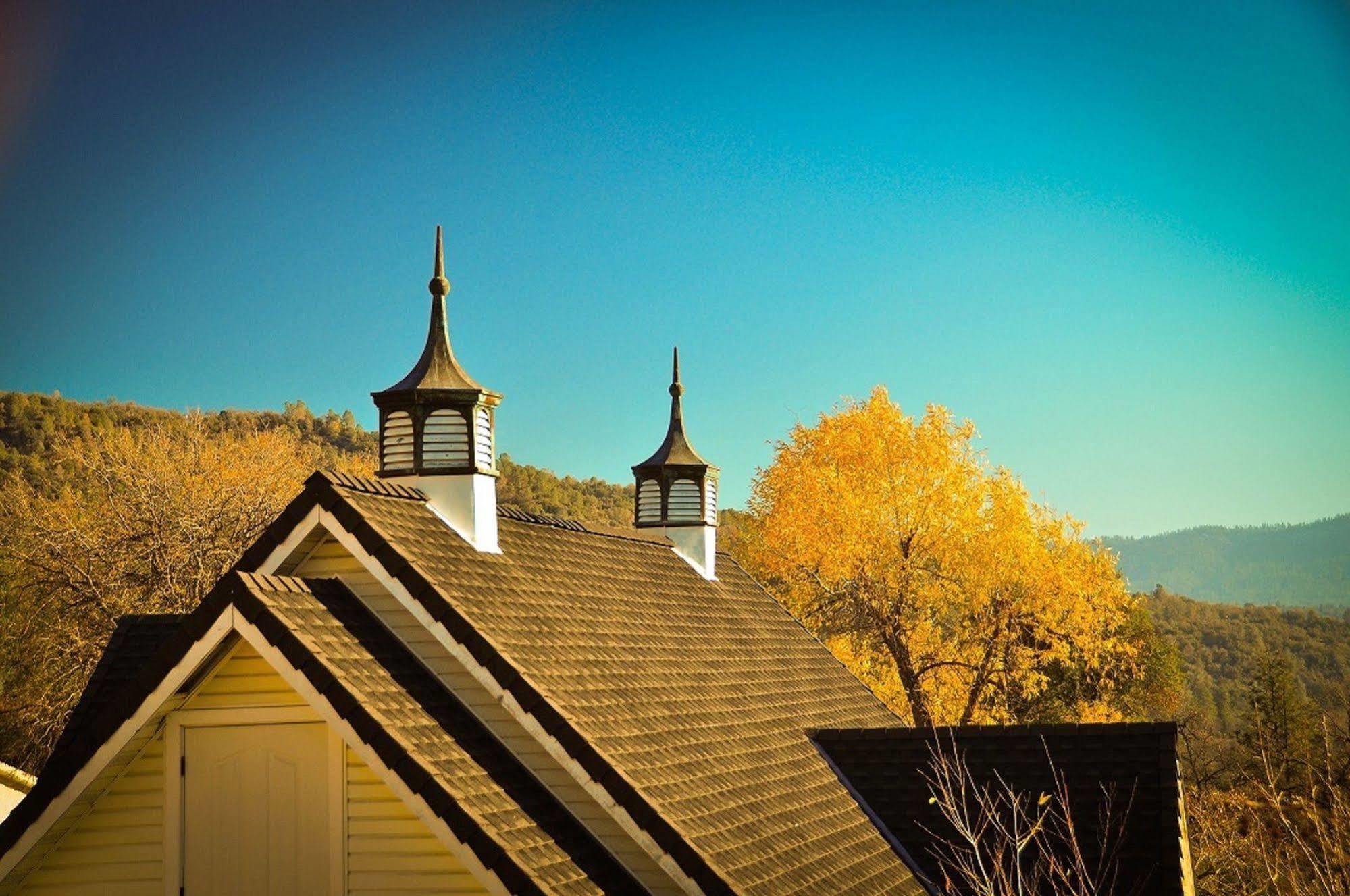 Hounds Tooth Inn Oakhurst Exteriör bild